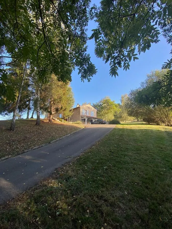 Foix Villa 150M2 Dans Tres Grand Parc Arbore