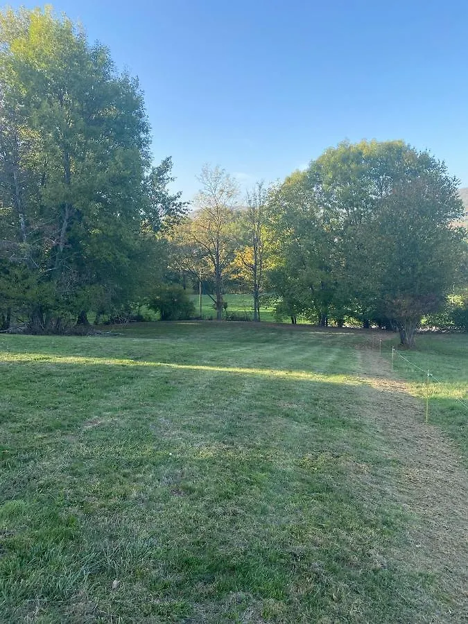 Foix Villa 150M2 Dans Tres Grand Parc Arbore 0*,