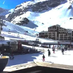 https://studio-4pax-val-claret-centre-skis-aux-pieds.hotels-rhonealpes.com