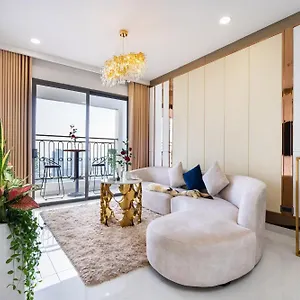 https://apt-saigon-royal-mm.hotelsvungtau.com