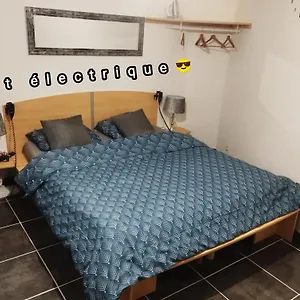 Appartement Avec Cour Plein Centre, Foix